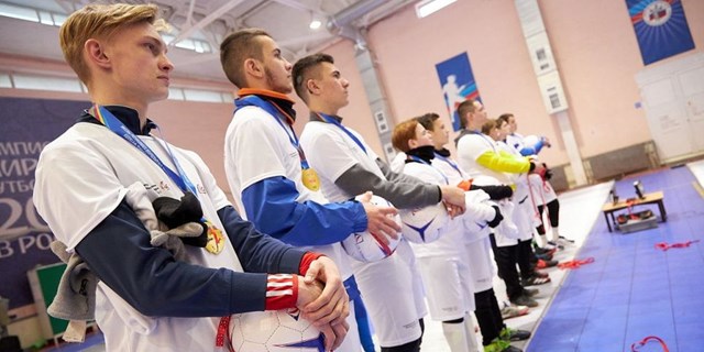 26.12.2021 Новогодний инклюзивный матч по юнифайд-футболу с участием спортсменов с ограниченными возможностями здоровья прошел на стадионе «Локомотив» в Самаре